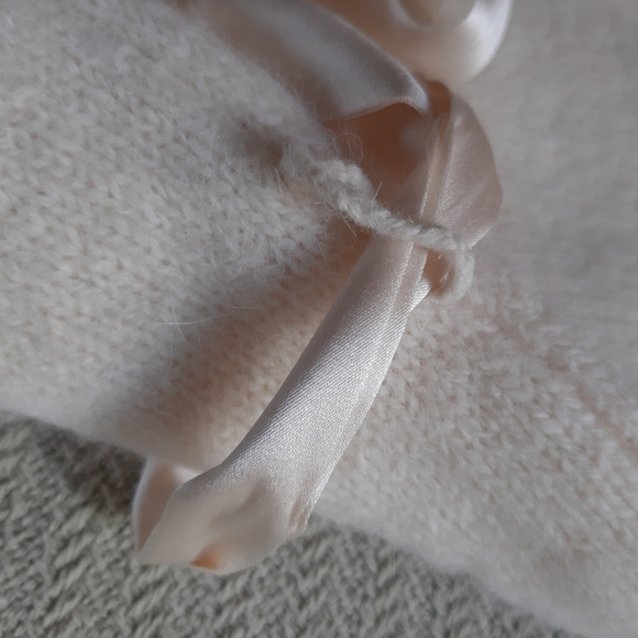 Short Sleeve sweater Small - Picture 4 of 4